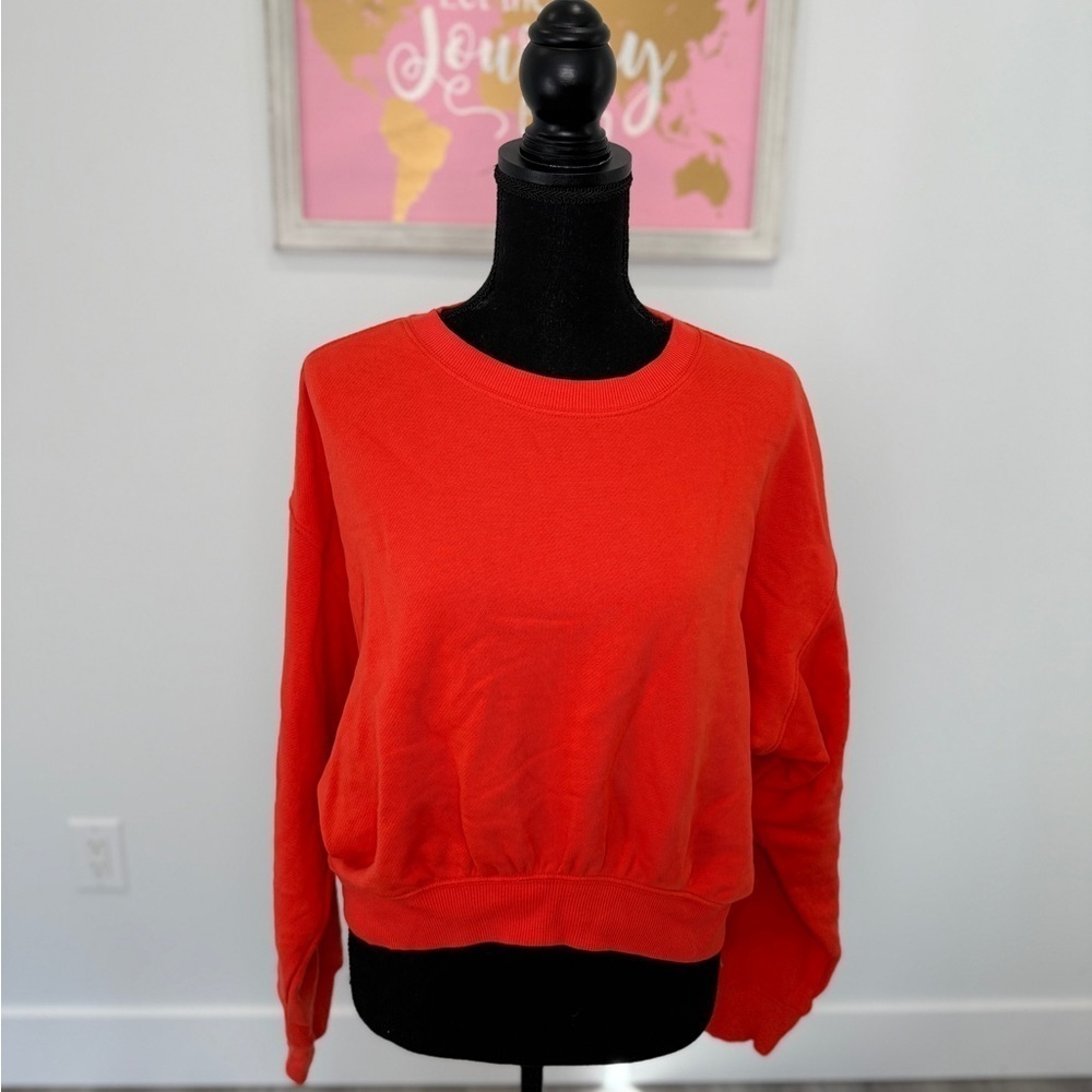 Universal Thread Red Crop Women’s Sweater (S)
